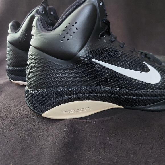 2010 Nike Zoom Hyperfuse Men's 8.5 - Picture 4 of 14